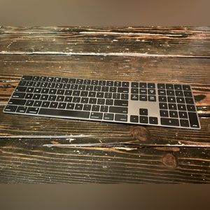 Apple Magic Keyboard. Black and Grey.